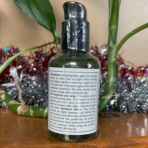 PETER THOMAS ROTH PRO STRENGTH LACTIC PORE TREATMENT. 30% LACTIC ACID COMPLEX. - Picture 3 of 5